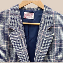 Load image into Gallery viewer, Plaid Pendleton Blazer
