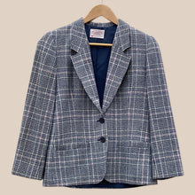 Load image into Gallery viewer, Plaid Pendleton Blazer
