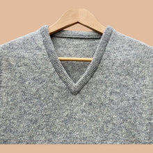 Load image into Gallery viewer, Grey wool vest
