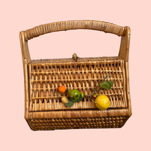 Load image into Gallery viewer, 1950&#39;s Wicker Basket purse
