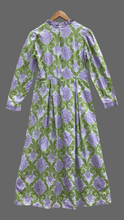 Load image into Gallery viewer, 1970’s Cotton Maxi Dress
