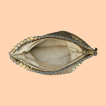 Load image into Gallery viewer, 1960’s Woven Chain Purse
