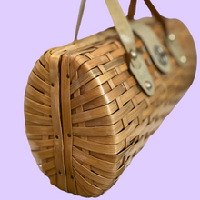 Load image into Gallery viewer, 1950&#39;s Wicker Handbag
