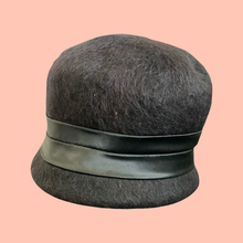 Load image into Gallery viewer, 1960&#39;s Shag Felt hat
